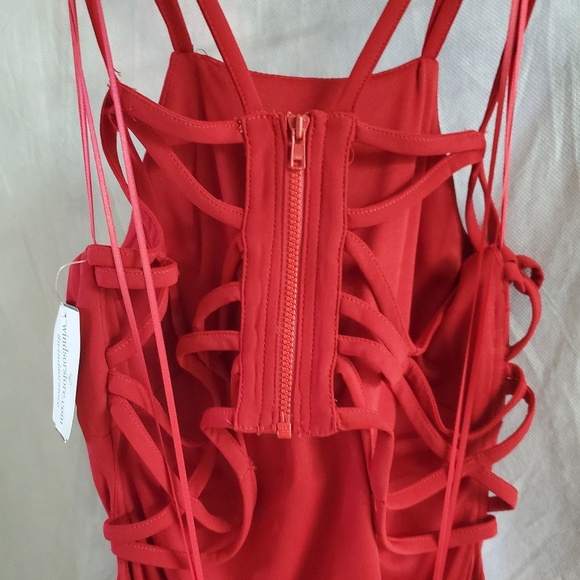 Red Windsor Dress - Picture 3 of 4